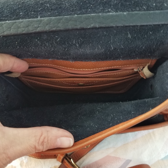 Dooney and Bourke Vintage Purse - Picture 5 of 13